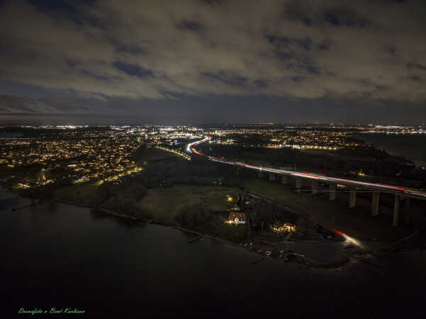 2025 jan 10 natbilleder nye lillebæltsbro drone (15)-SharpenAI-Standard