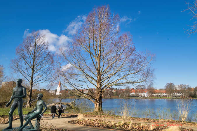 en plads i solen i Damparken