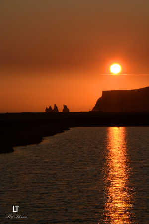 Sol nedgang i Vik ved hotel Katla på Island