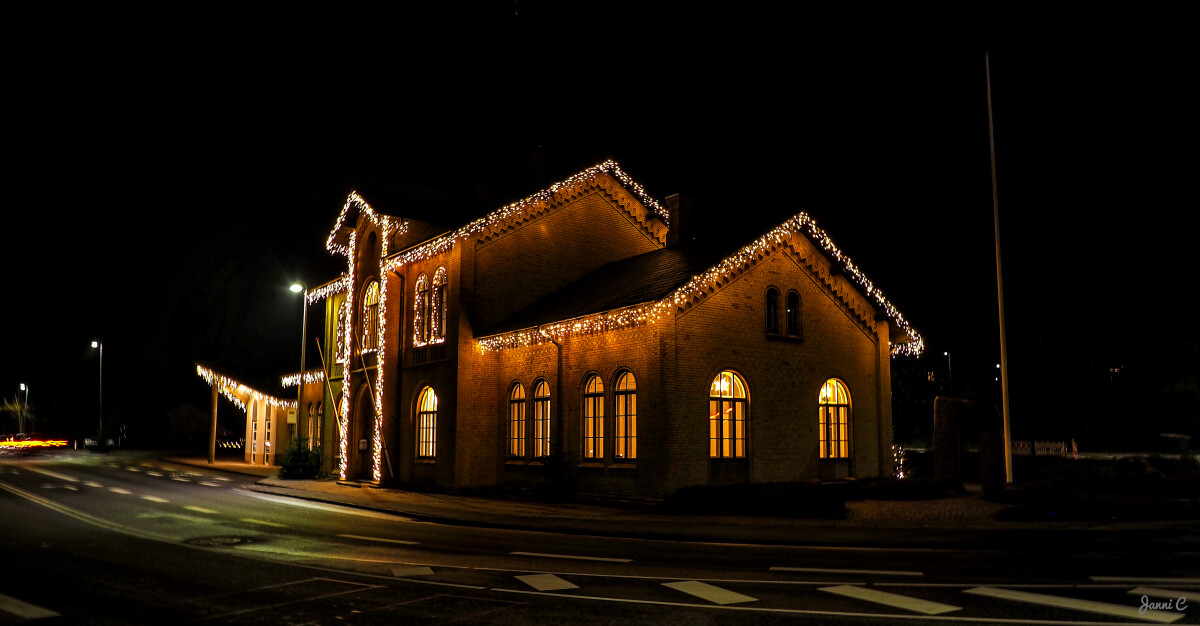 Den gamle banegård. – janni christiansen