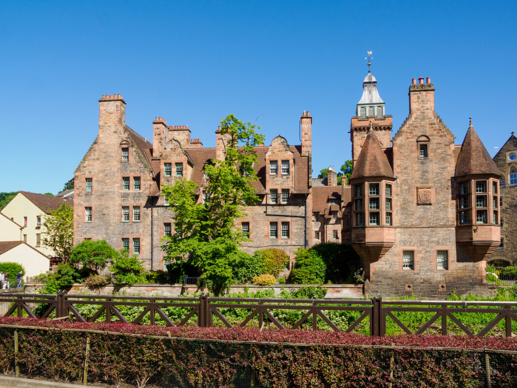 Dean Village – Steen Hansen