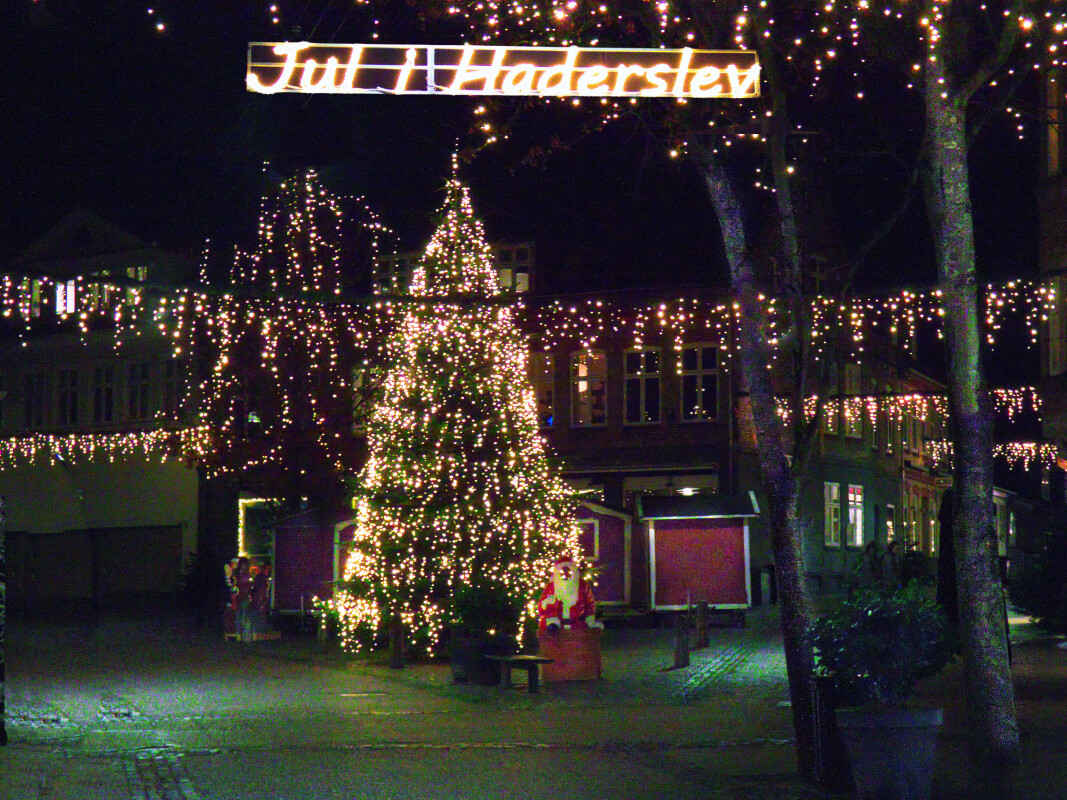 Jul i Haderslev   – Hans Johnsen