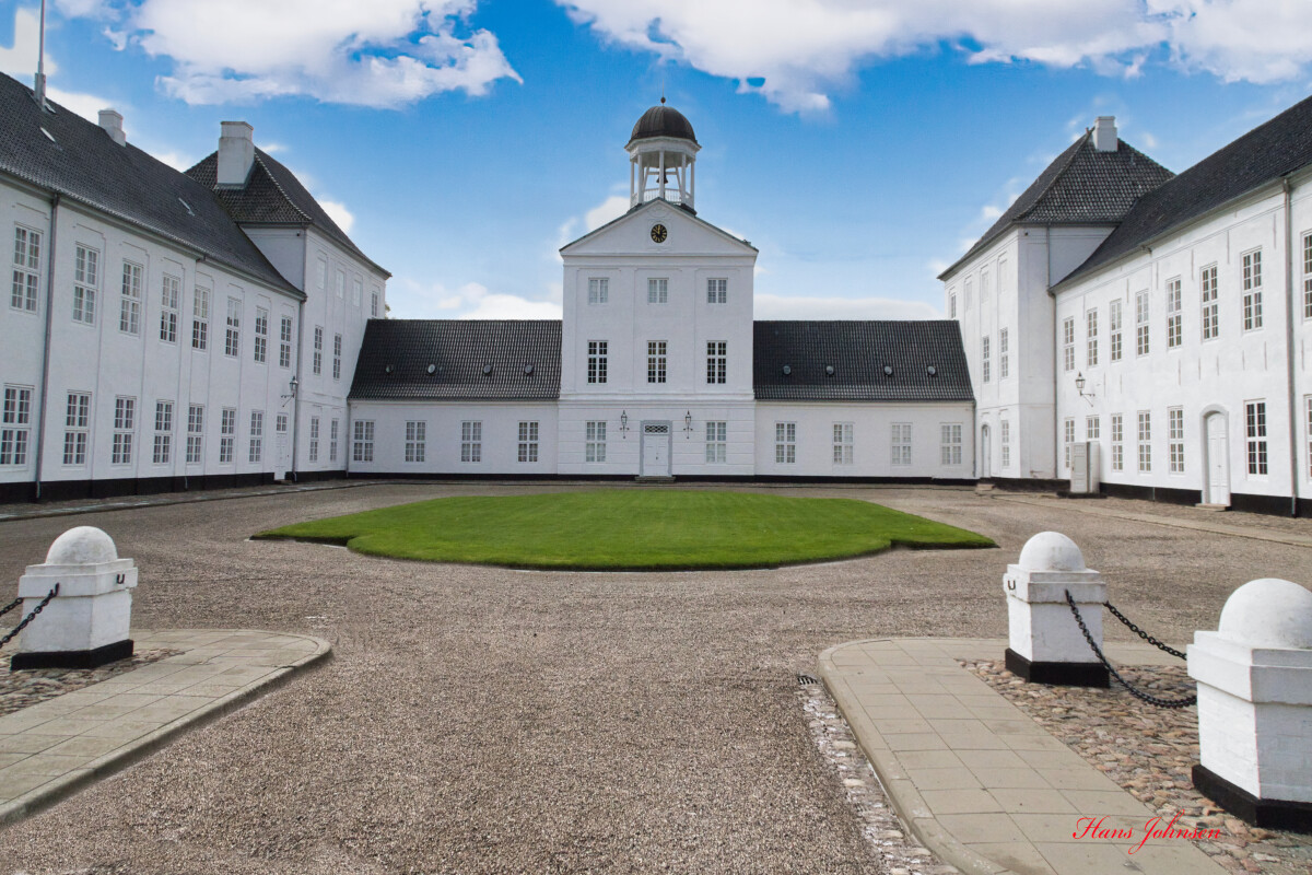 Slotsgården i Gråsten – Hans Johnsen