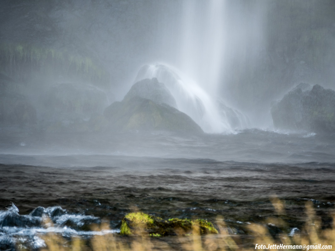 Seljalandsfoss – Jette Hermann