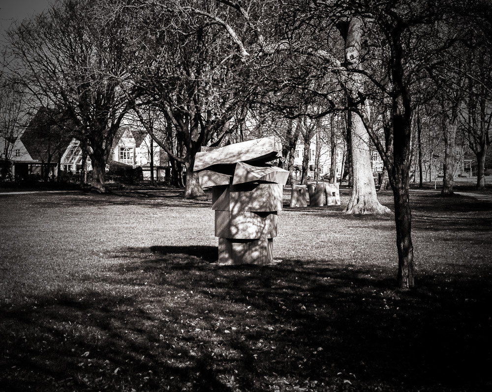 Statue in the park_ – Stefano Livi