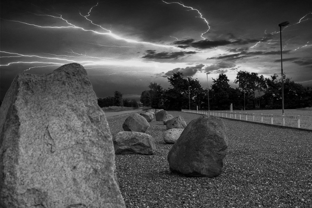 Stones (2) – Stefano Livi