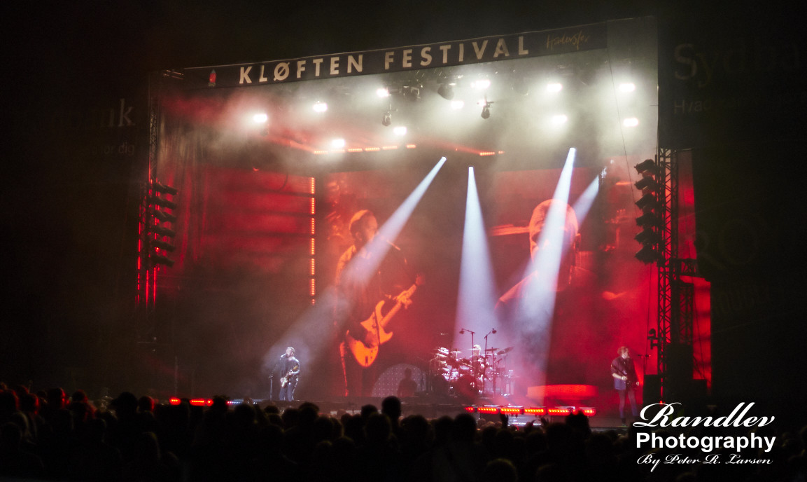 Kløften 4 – Peter R. Larsen 