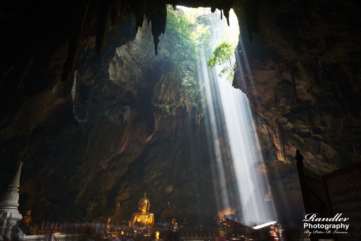 Beam of light – Peter R. Larsen 