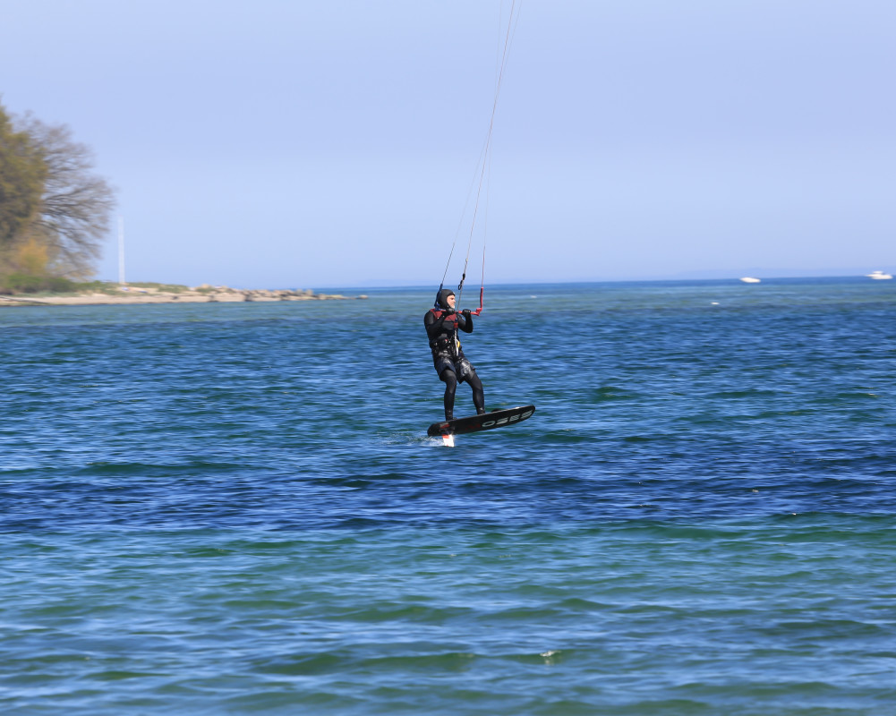 Kitesurfing – jonni holm