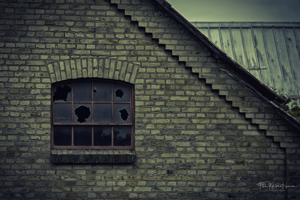 Abandoned Barn – Finn Køhler Hansen