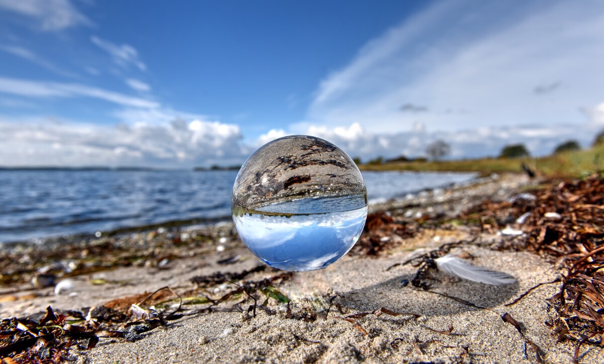 Lens Ball Tryl... – Benthe Sørensen